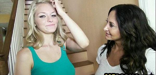  Hot MILFs 3some Alli Rae, Ava Addams 4